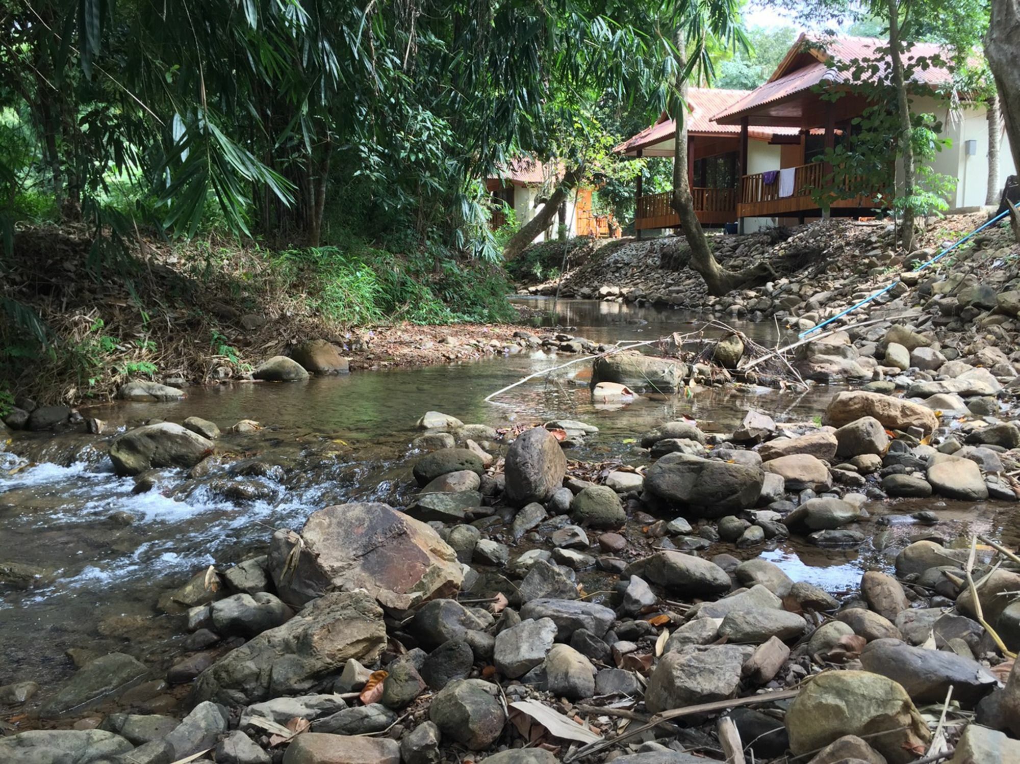 Tamarind Homestay & Camp Kanchanaburi Exterior photo